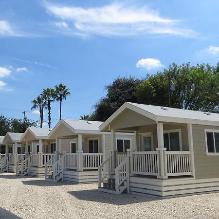 Travelers World Rv Resort San Antonio Exterior photo